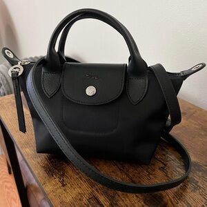 Authentic Longchamp Le Pliage Neo XS small mini purse bag with adjustable strap